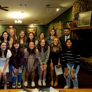 Meet your Posher, Carmen